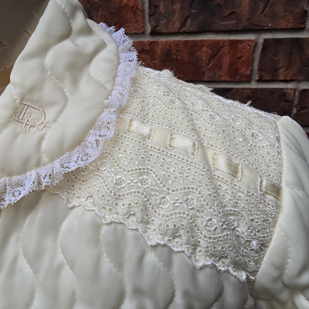 1980s Christian Dior Quilted Bed Jacket Lingerie Size Medium Ivory Lace Vintage, - Picture 10 of 16